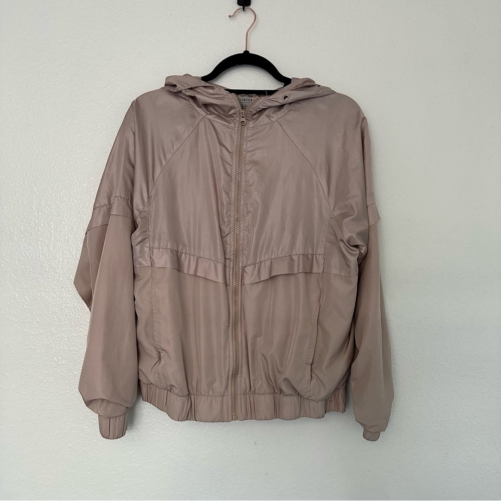 Sporty Windbreaker Bomber Jacket
